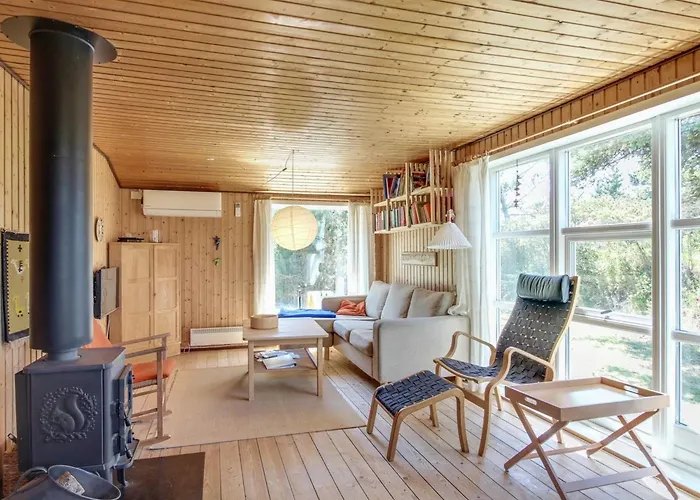 Allydia - 400m From The Sea By Interhome *